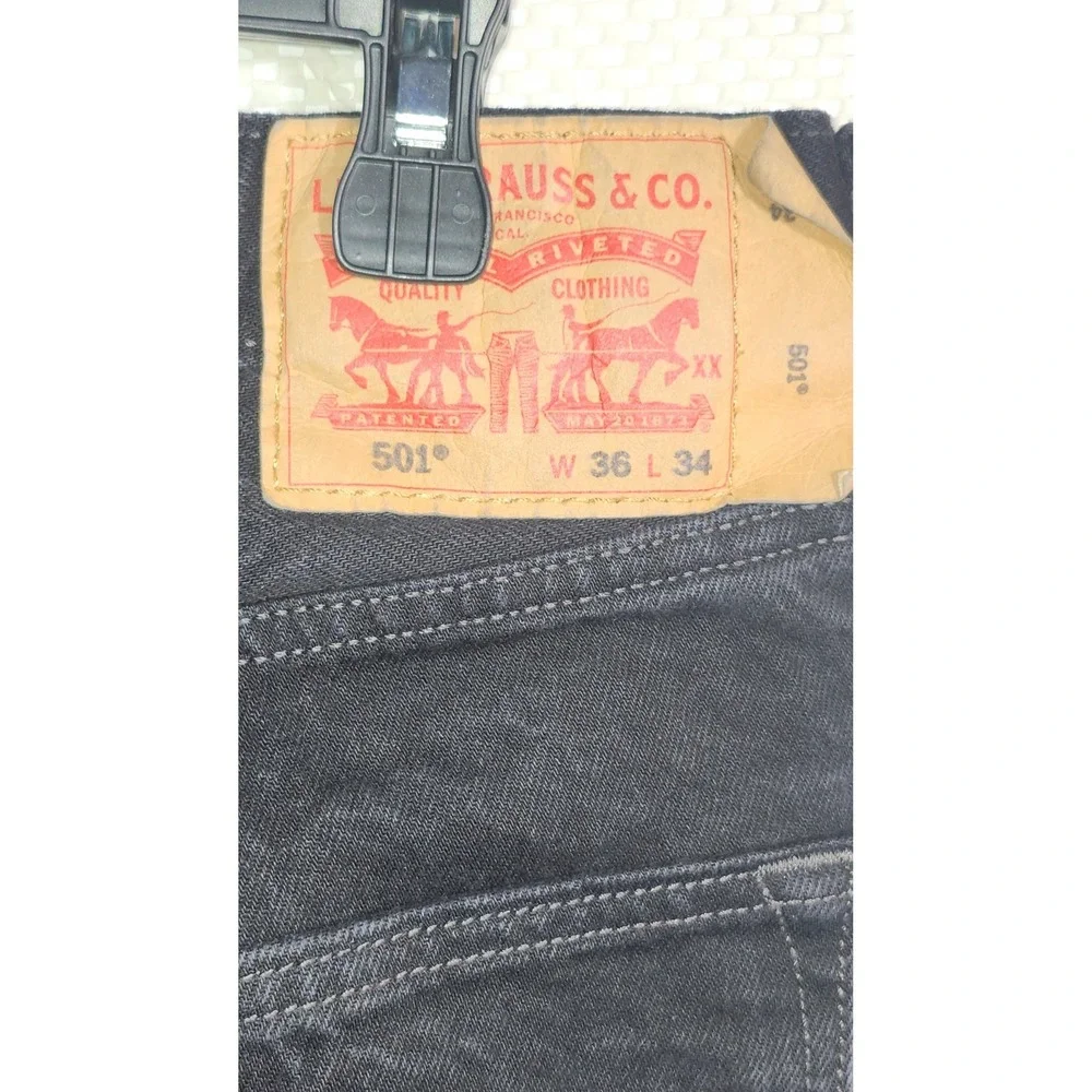 Levis 501‎ Original Fit Mens Black Denim Jeans Straight Leg Button Fly 36x32 VTG